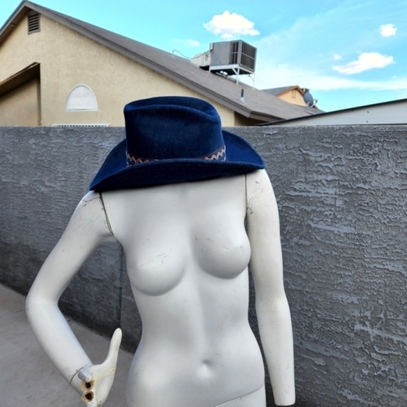 JEAN DUKES OF HAZZARD’s 1970s Hat - Picture 10 of 12